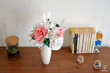 Charger l'image dans la galerie, Bouquet origami aux tons pastels