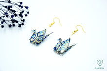 Charger l'image dans la galerie, Boucles d'oreilles en origami en forme de grues