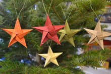 Charger l&#39;image dans la galerie, 5 étoiles de Noël en papier origami
