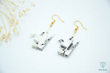Charger l'image dans la galerie, Boucles d'oreilles en origami en forme de grues