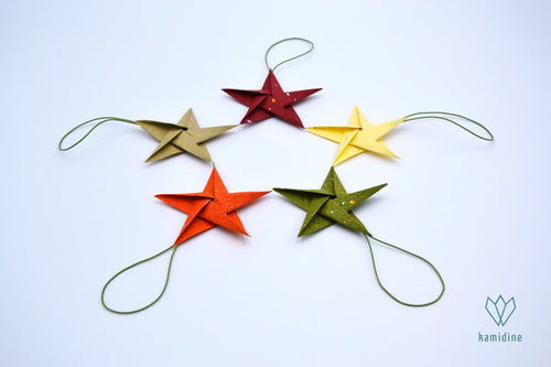 5 étoiles de Noël en papier origami