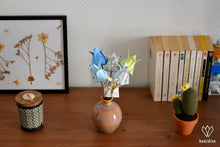 Charger l'image dans la galerie, Bouquet de tulipes en papier origami et papier recyclé
