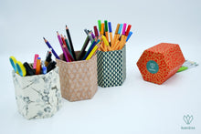 Charger l'image dans la galerie, 4 pots à crayons en papier japonais