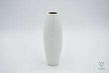 Charger l&#39;image dans la galerie, Vase blanc
