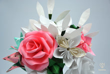 Charger l&#39;image dans la galerie, Bouquet origami aux tons pastels
