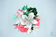 Charger l&#39;image dans la galerie, Bouquet origami aux tons pastels
