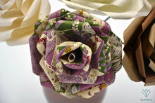 Charger l&#39;image dans la galerie, Bouquet de roses en papier origami
