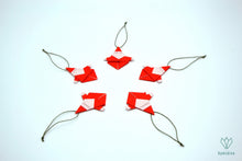 Charger l&#39;image dans la galerie, Lot de 5 Pères Noël rouge en papier origami 
